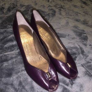 Bruno Magli Women’s leather Heel Pump